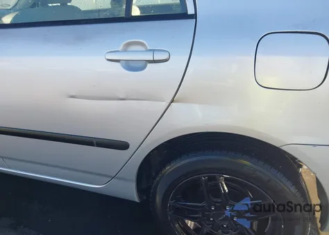 2005 Toyota Corolla Ce from USA, damaged, VIN JTDBR32E652056271